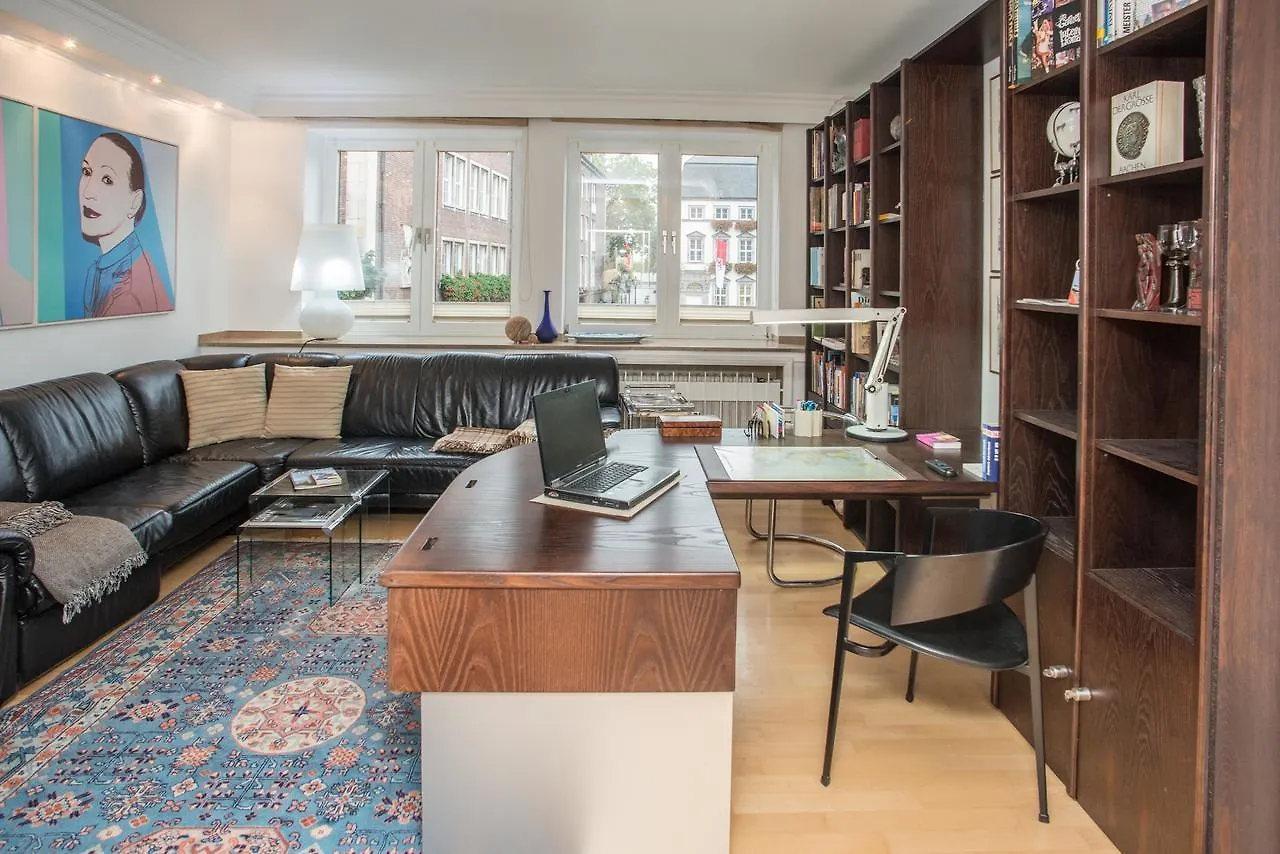 Oda ve Kahvaltı Apartement Mit Dachterrasse - Bei Curth Klingen - Teilen Sie Uns Ihre Ankunfszeit Mit Düsseldorf